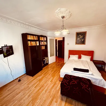 Apartment 2 2 Bedrooms 4 Persoane